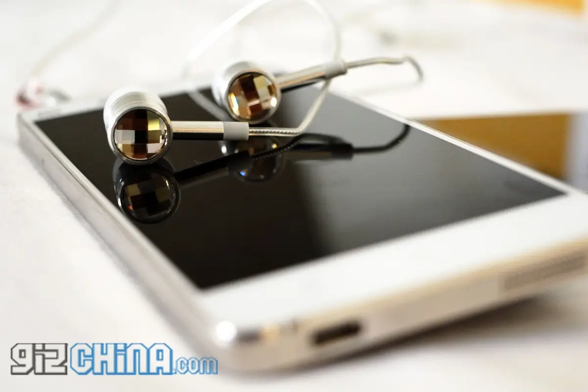 1 More Design Piston earphones review
