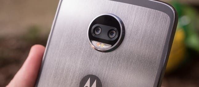 Motorola's Camera App update brings Google Lens, Photos integration, and refreshed design