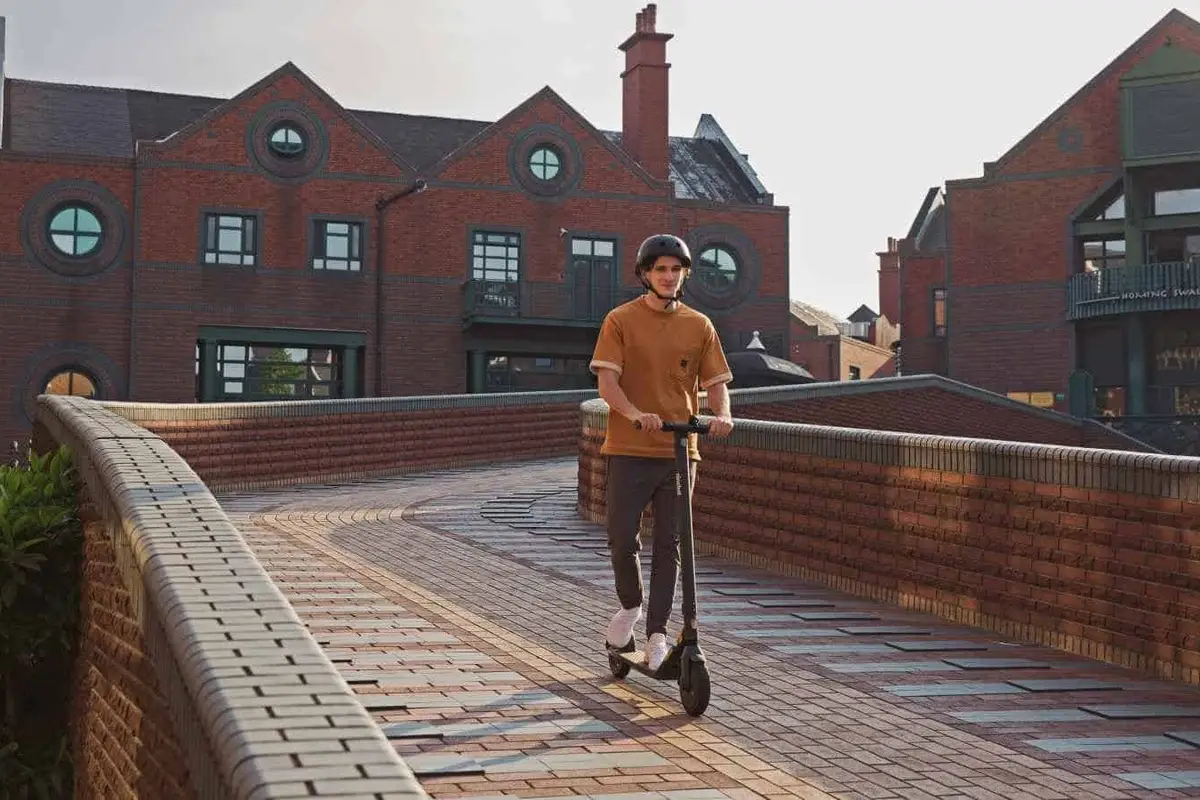 Xiaomi To Launch Improved Ninebot Electric Scooter F25 In Three Days