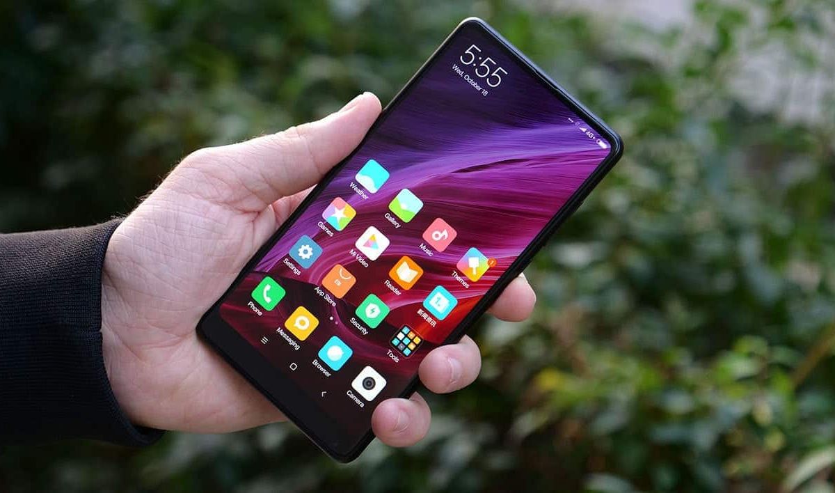 Xiaomi Mi Mix 4 coming soon? Xiaomi CEO unveils his favorite phone