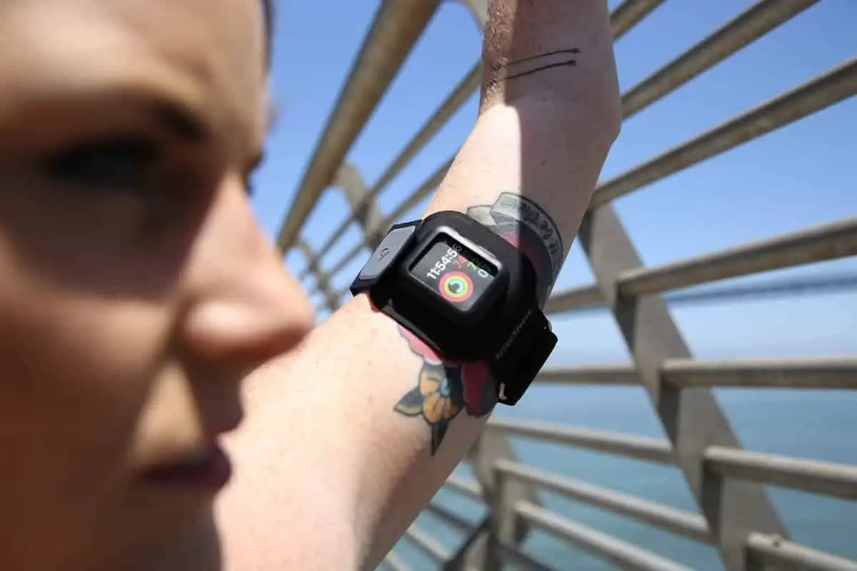 Apple Watch Extreme Sports Version Will Have Larger Screen And Metal Chassis