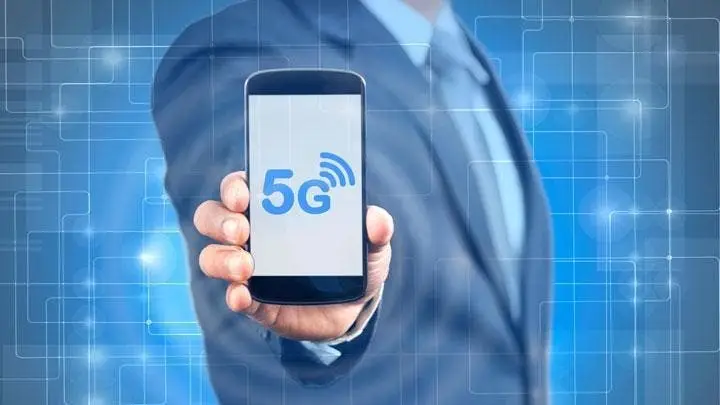 Huawei will launch its first 5G smartphone in 2019
