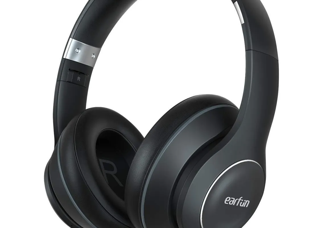EarFun Wave wireless headphones just for $29.99 on Amazon