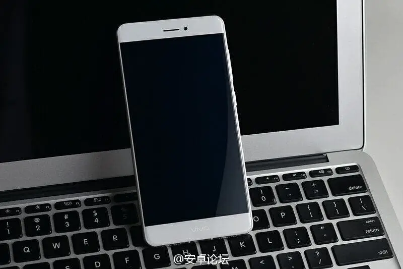 Finally the first details of the 4K Vivo Xplay 5S are leaked