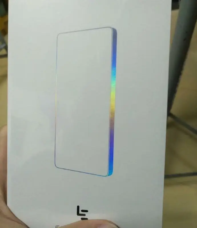 Leaked Packaging Suggests Bezel-less Le Eco