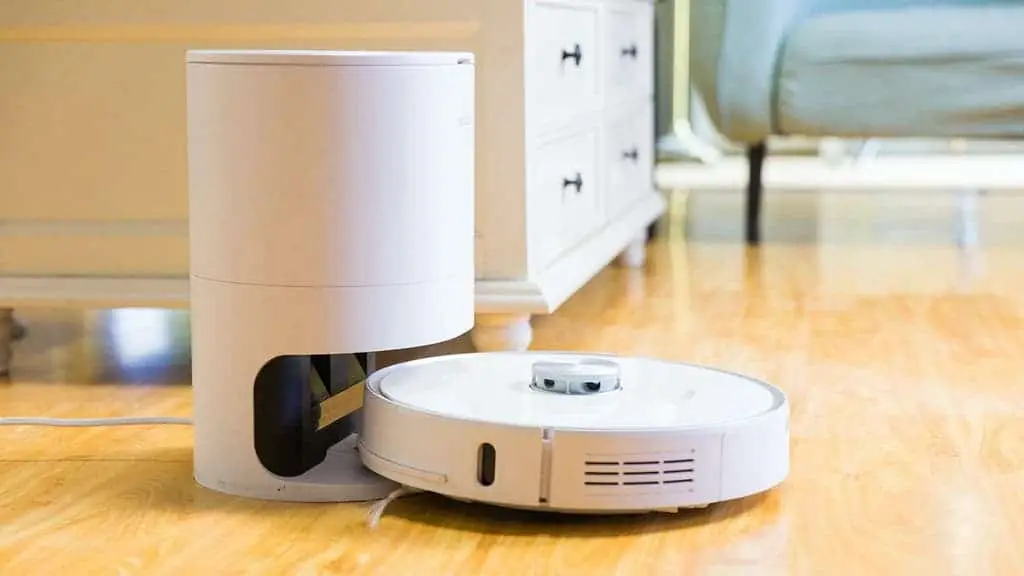 Neabot NoMo review: an effortless hands-free robot vacuum