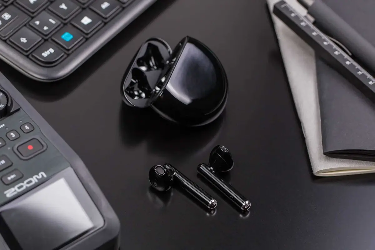 Huawei FreeBuds 3 Spotted on Amazon, Indian Pricing Revealed