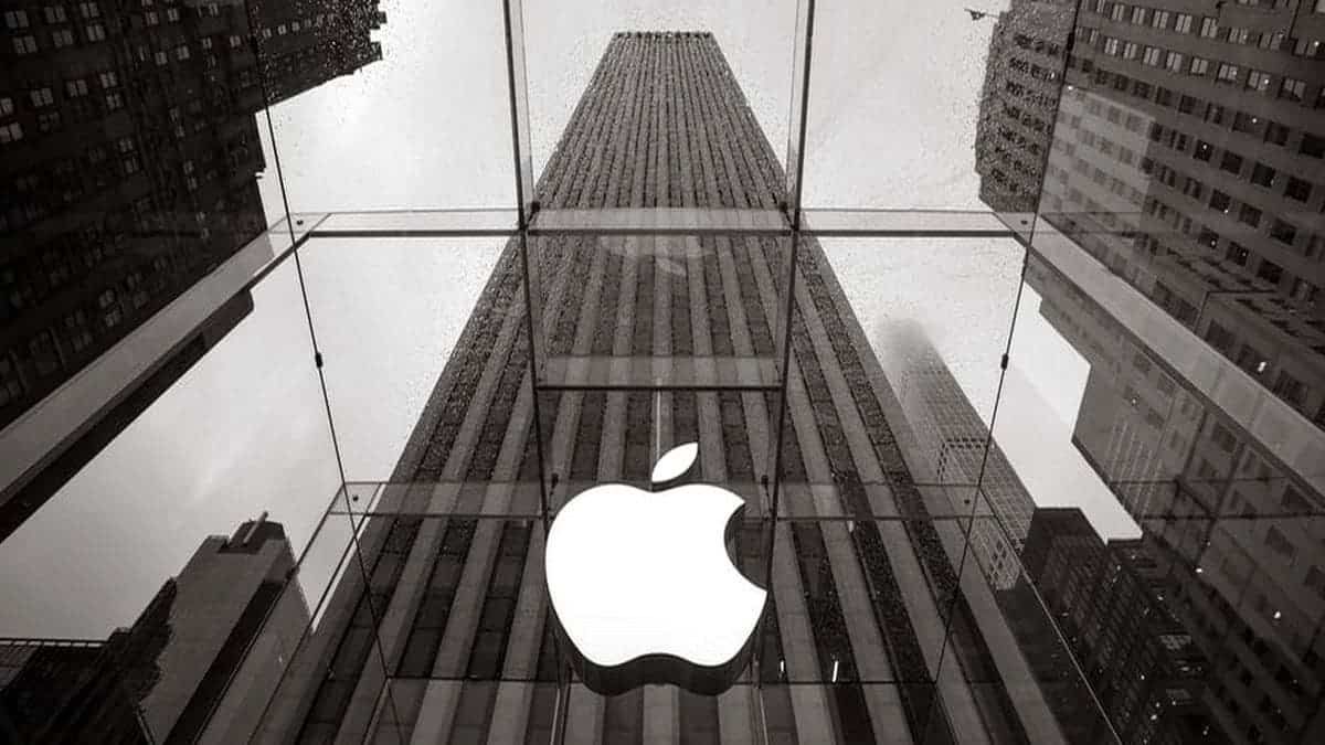 Apple's quarterly report: New quarter record with revenue up 29 percent