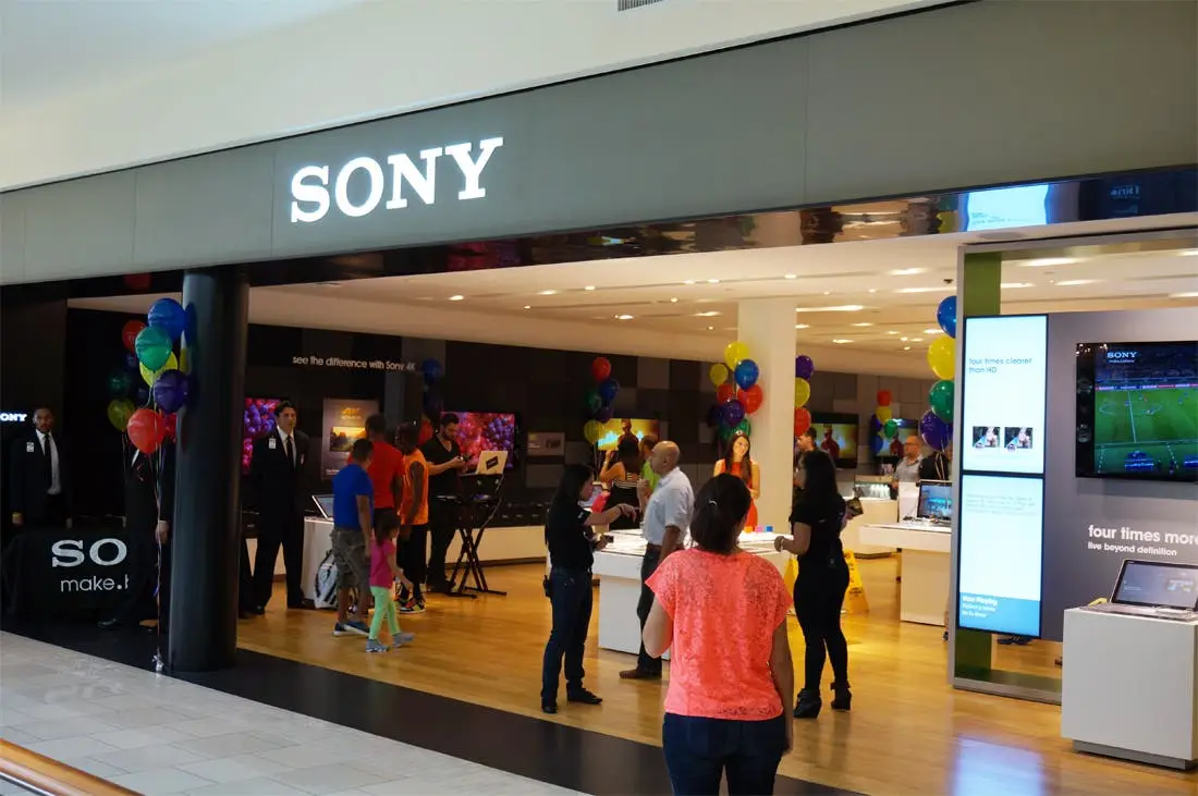 Sony ready to launch new bezel-less models next year!