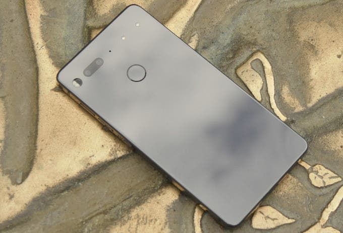 February Security Patch Arrives Andy Rubin's Essential Phone