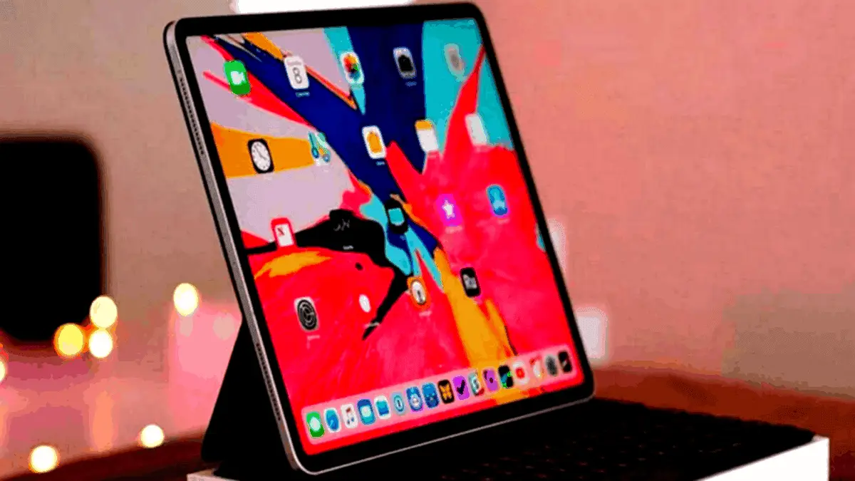 iPad with 10.86-inch OLED display had its development suspended