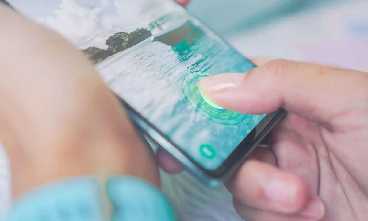 Samsung Will Launch 2.5x Bln More Secure Fingerprint Scanning Tech by 2025