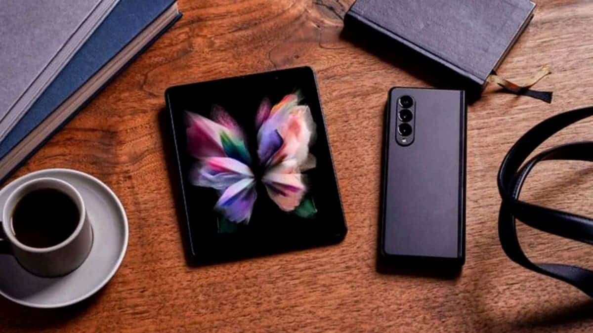 Samsung Galaxy Z Fold3 under-screen camera has a serious downside