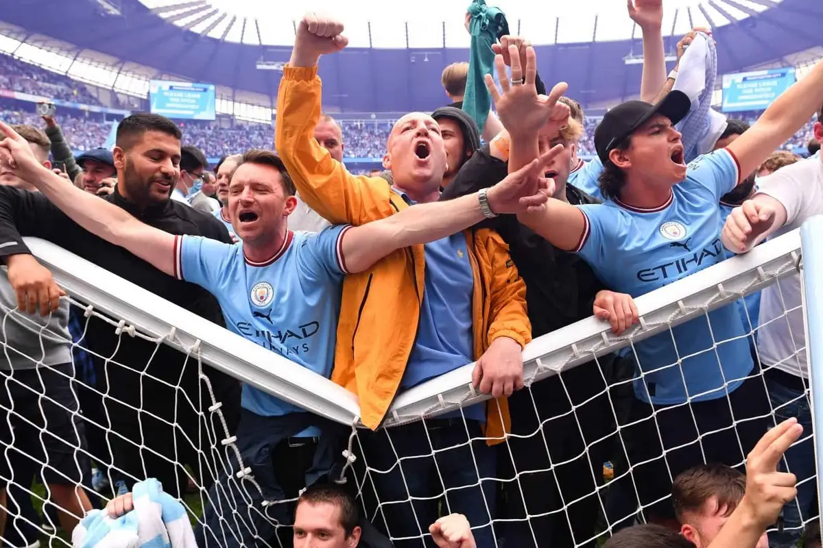 Manchester City Testing Smart Scarf To Track Its Fans' Emotional State