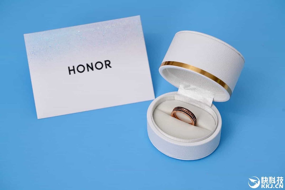 Honor 50 series conference invitation letter arrives with a mysterious ring