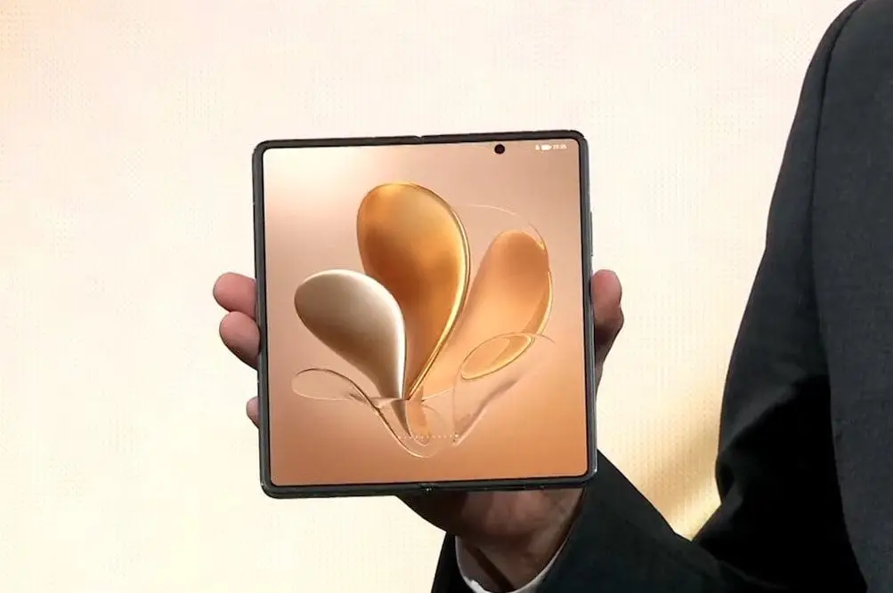 Honor Magic V price inflated to over 17000 yuan ($2,678)