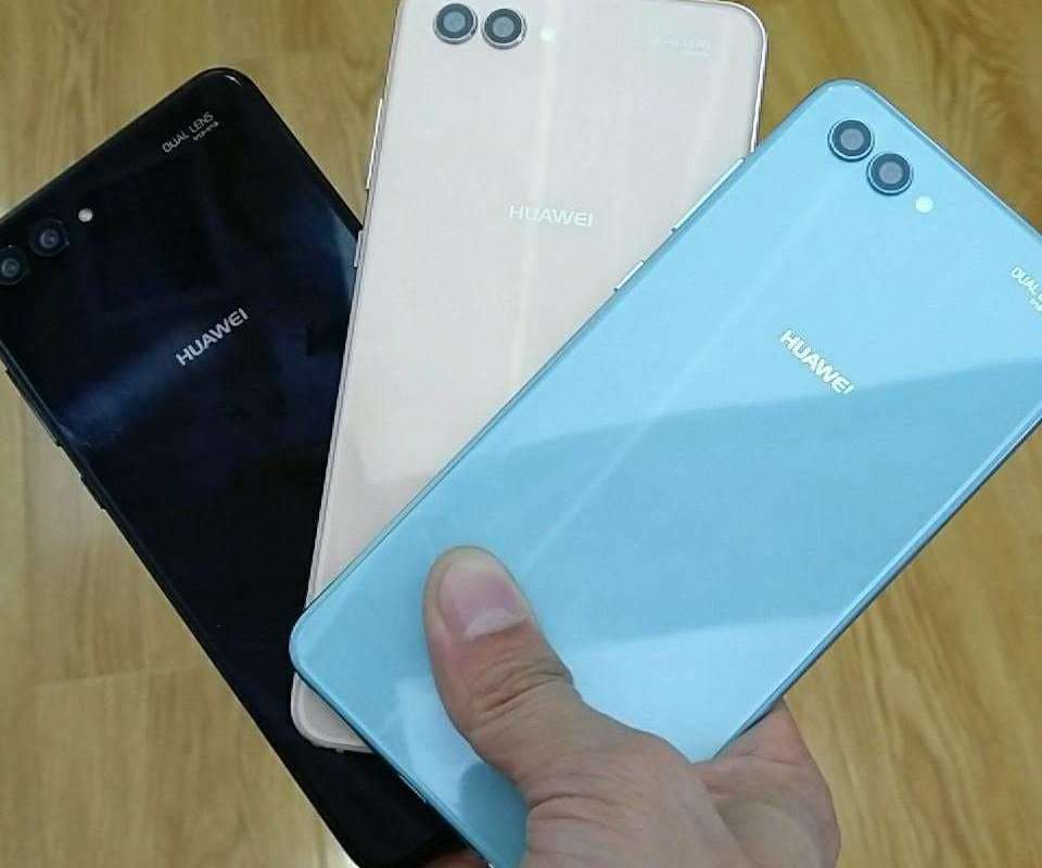 Surprise! Huawei Nova 2s from 2017 receives new software update