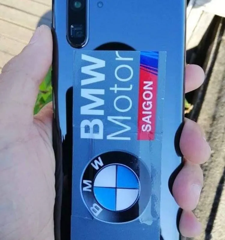 Huawei P30 Pro is receiving EMUI 10.1 update in India