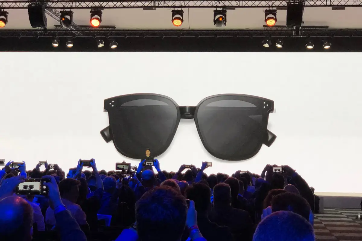 Huawei announces smart glasses with built-in speakers, AI assistant, NFC, and more