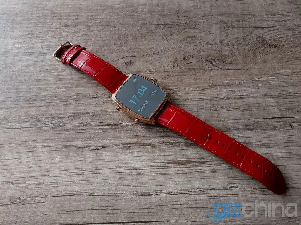 INew H-One smartwatch review - your personal health assistant