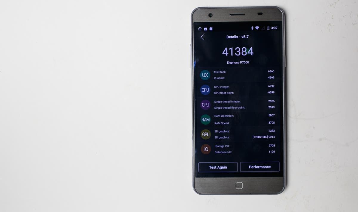 The Elephone P7000 scores 41,000 AnTuTu points