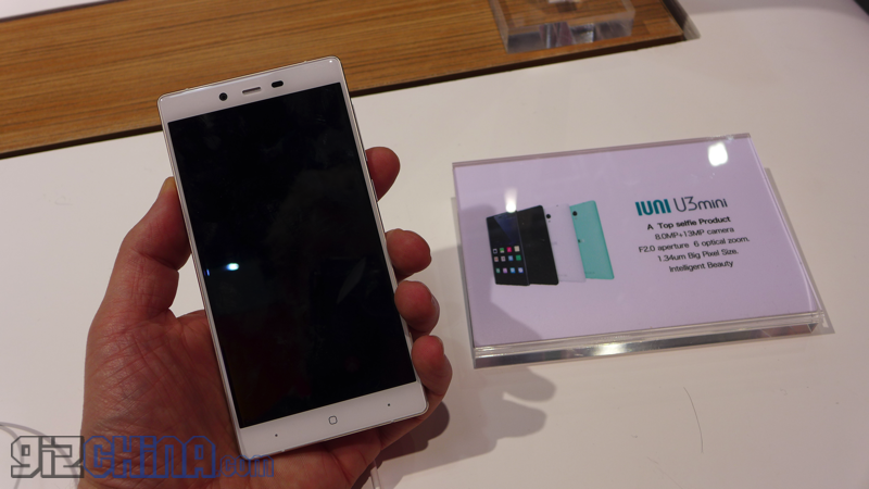 MWC: IUNI U3 Mini hands on