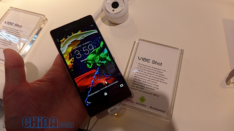 MWC: Lenovo Vibe Shot first impressions and hands on