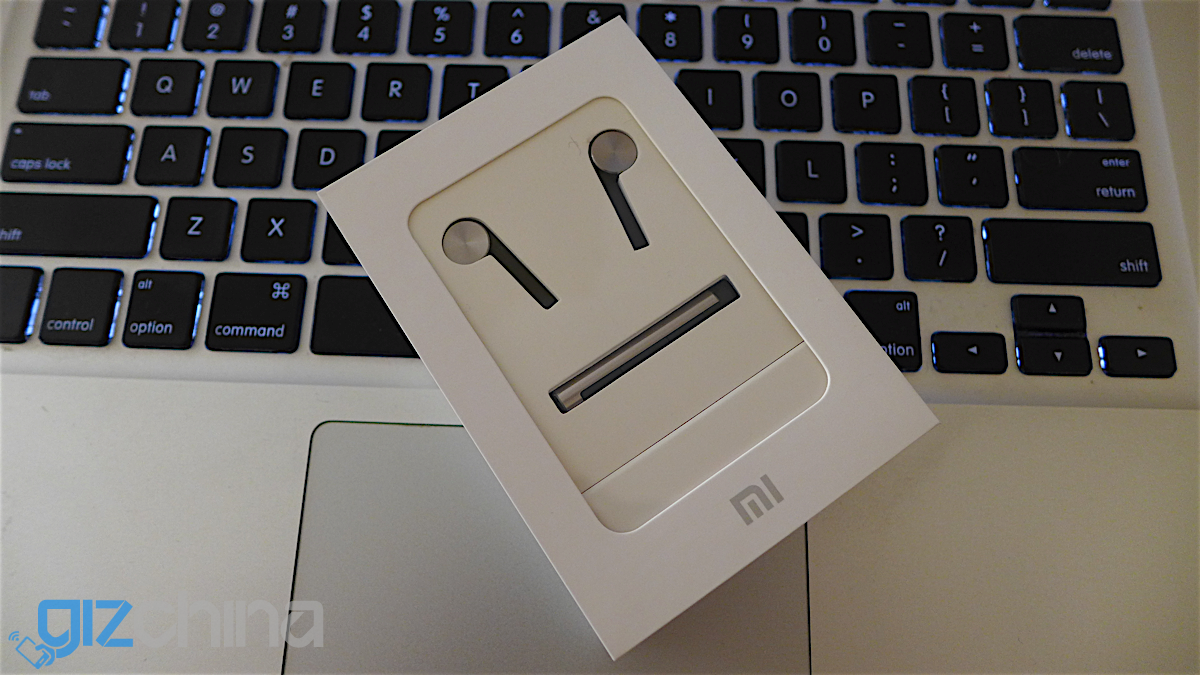 Xiaomi Hybrid Earphones Review - new design and back to bass