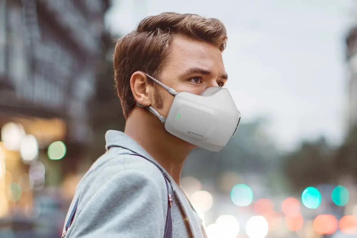LG announces its battery-powered PuriCare mask with built-in HEPA filters