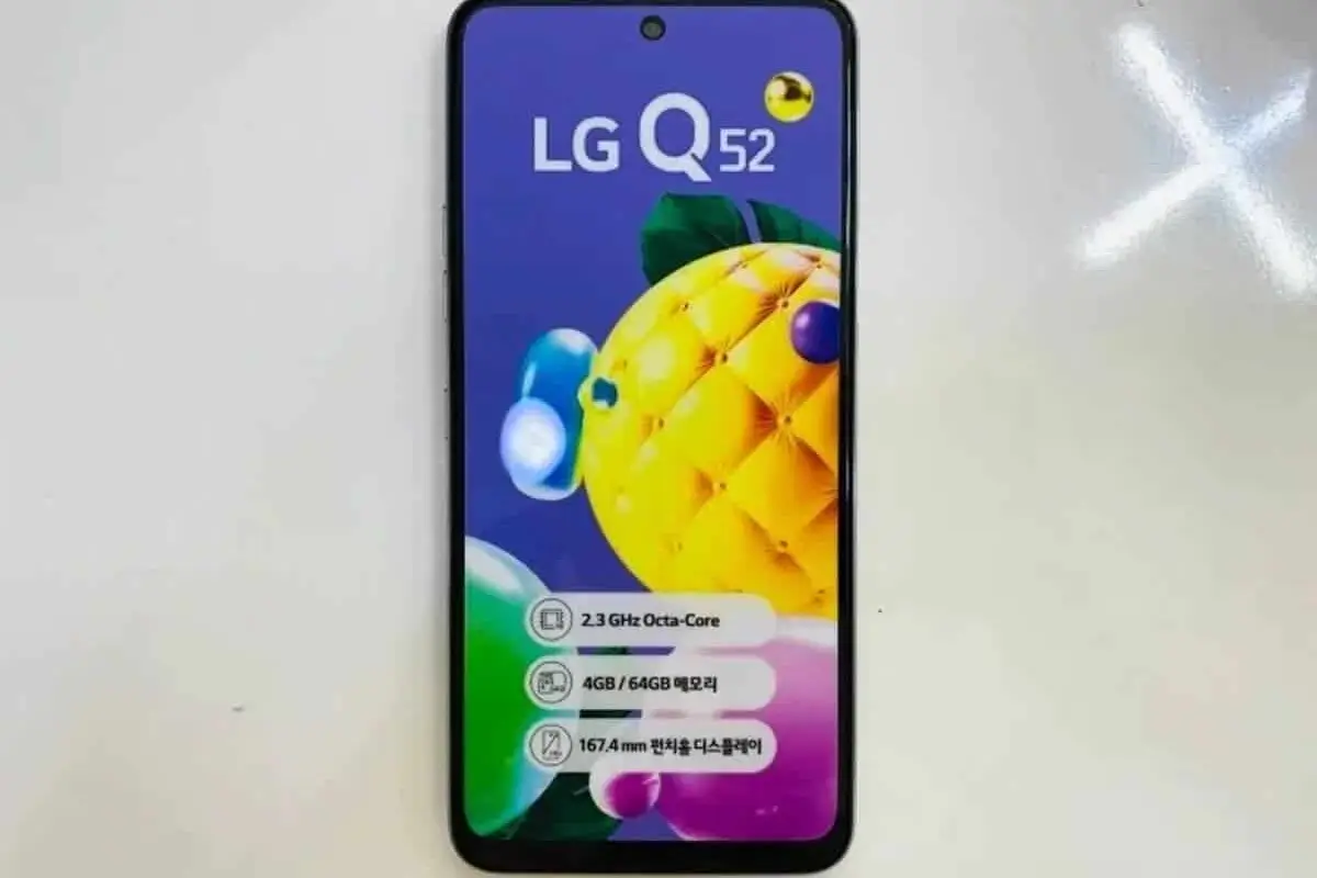 LG Q52 photos and specifications leaked before the announcement