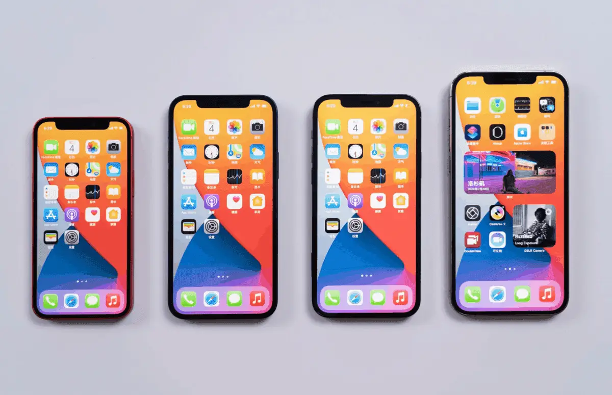 At least two new iPhones will use LTPO OLED panels next year