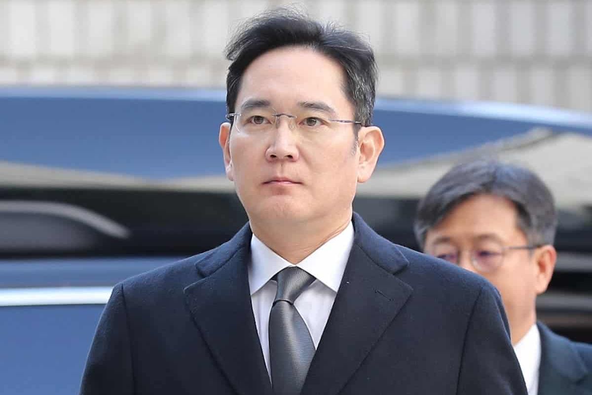 Samsung's head has been pardoned and is now able to lead the firm