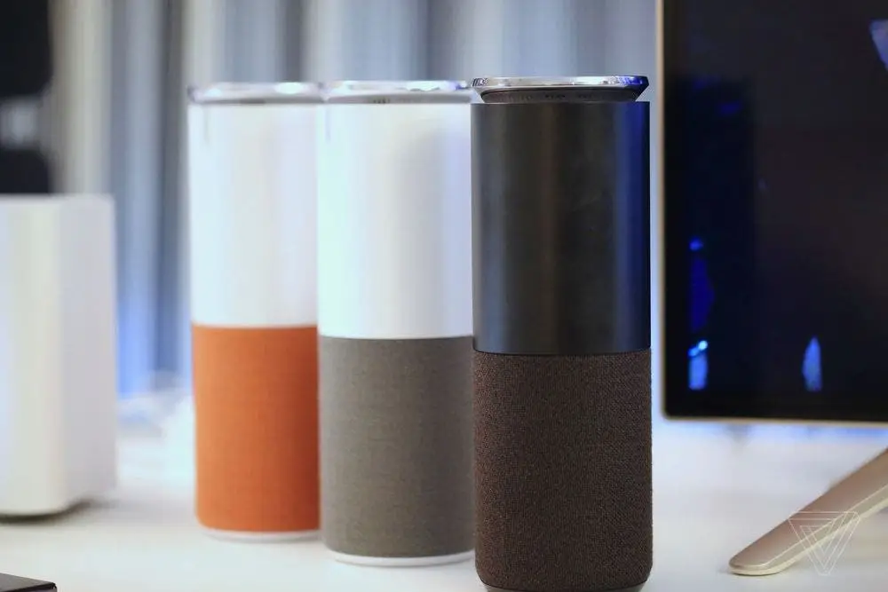 Lenovo's latest device is an Amazon Echo competitor?