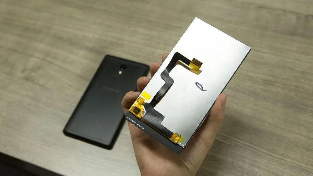 UMIDIGI Crystal will have the latest in-cell Sharp display