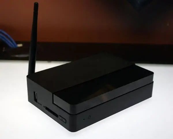 Mele's PCG03 Plus mini PC features the Cherry Trail x5-Z8300 processor