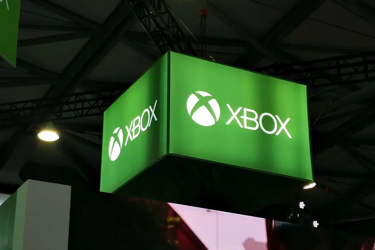 Microsoft Xbox Series S design is more like Xbox One X