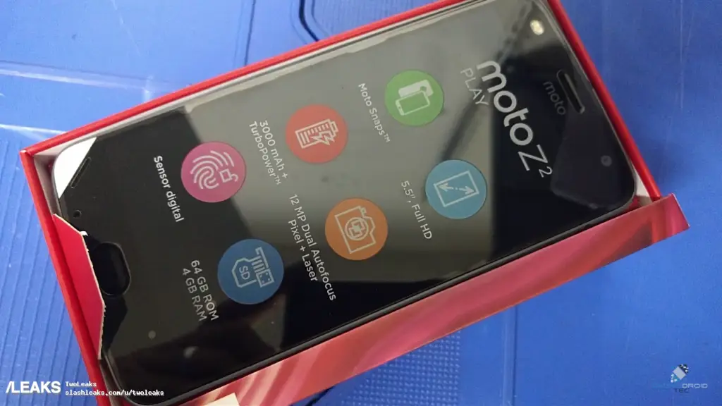Moto Z2 Play packaging leaks; launch imminent