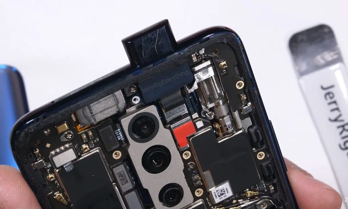 Is OnePlus 7 Pro really waterproof? Yes, and this teardown video proves it