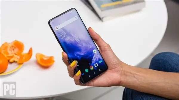 OnePlus 7 Pro now getting Android 10 update