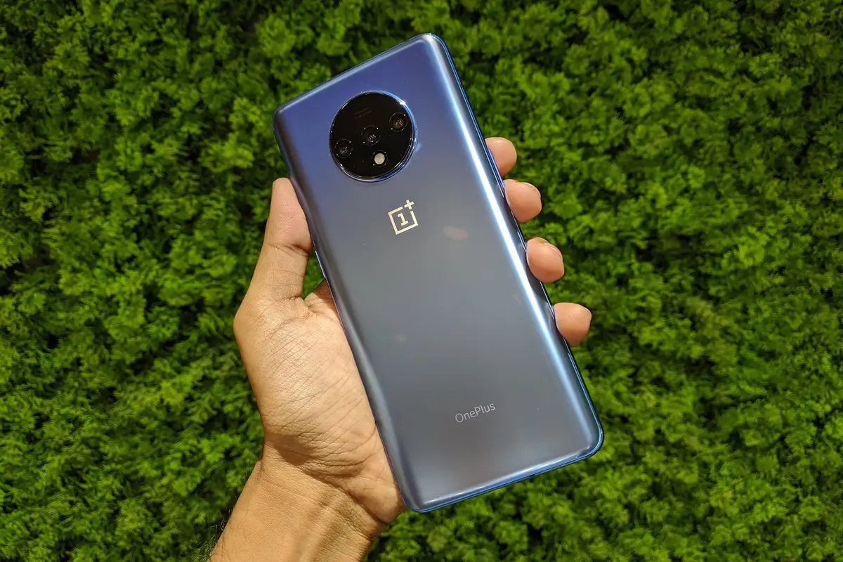 OnePlus 7T first official sales in China start today