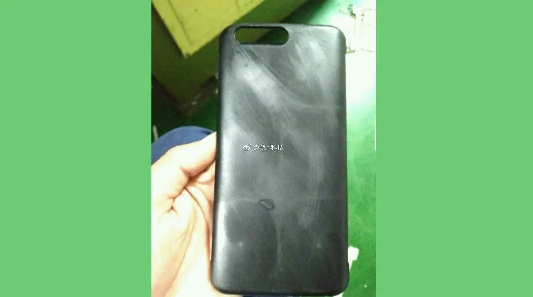 OnePlus 5 Case Hints At Dual Rear Cameras