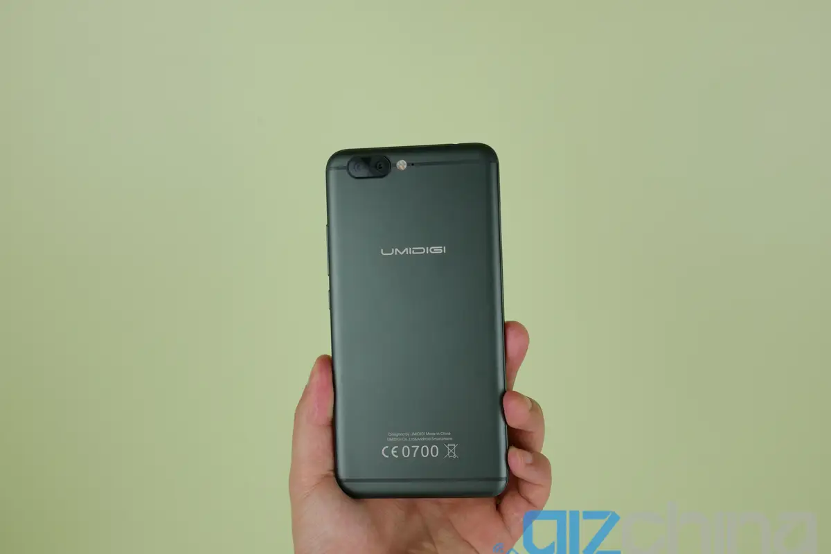 UMiDigi Z Pro Review - Real Dual Cameras!
