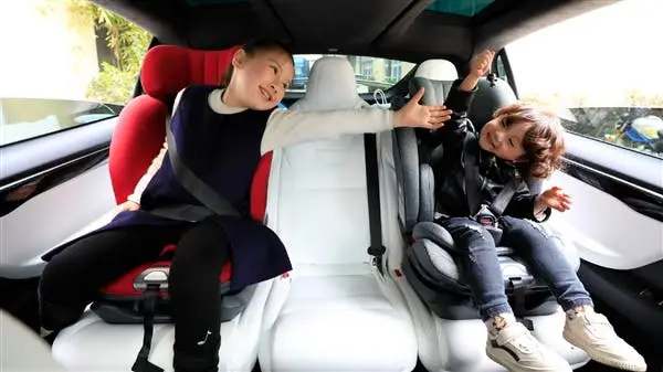 Xiaomi QBORN Child Safety Seat Costs 999 Yuan ($159)