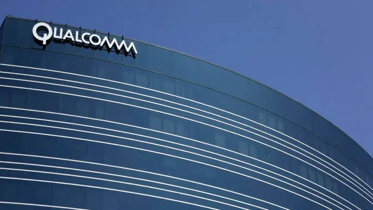 Qualcomm needed a friendly shoulder and BlackBerry offered it