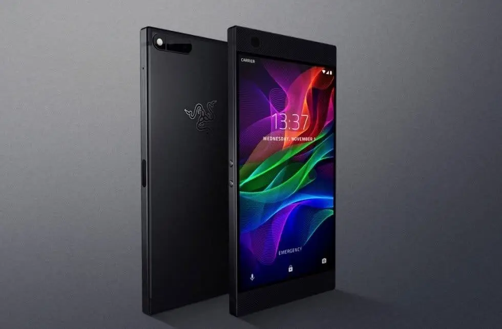 Razer Phone Teardown Video: Massive Heat Pipe & Tiny Vibrator