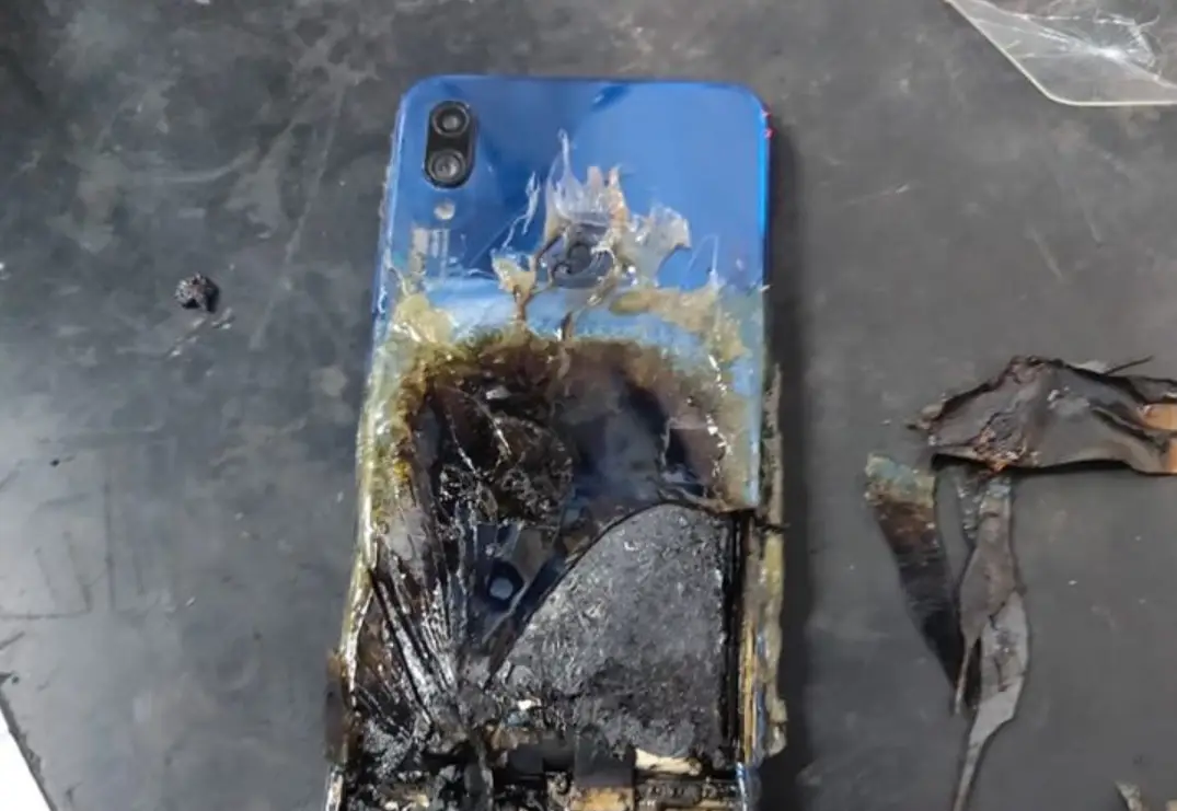 Redmi Note 7S burns spontaneously - Xiaomi's replies that the damage is due to external forces [UPDATE]