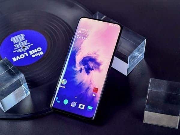 OnePlus 8T Screen: The Best In The Industry