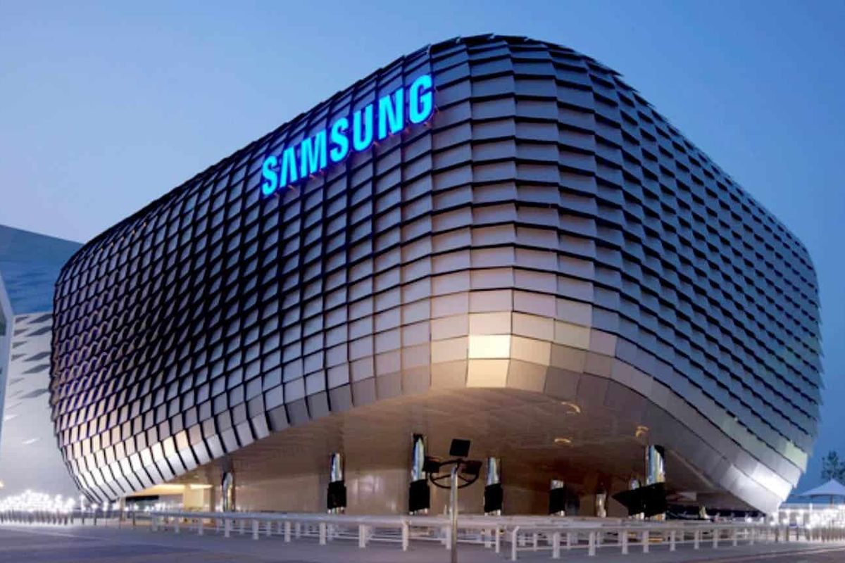 Samsung Reports Record Breaking Revenue Growth But 24% Decline For Q3