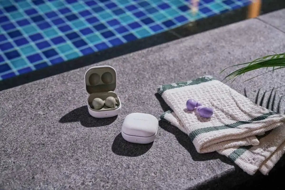 Samsung's Latest Galaxy Buds 2 with ANC, 28 Hours of Battery Life Now Available for Just $120