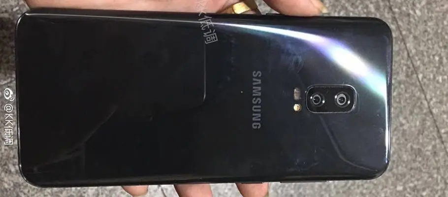 Galaxy S8+ dual camera prototype photos leak, it looks strange